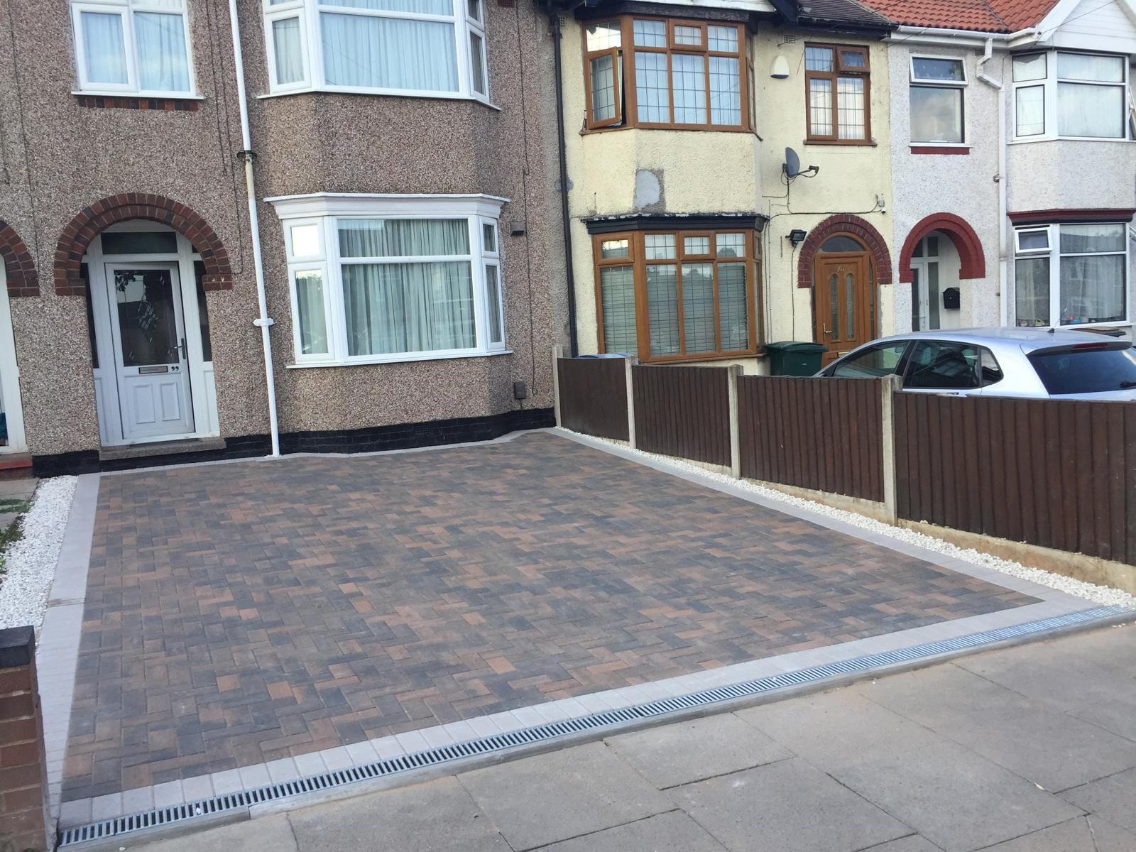 A picture of a driveway done by Wise Roots