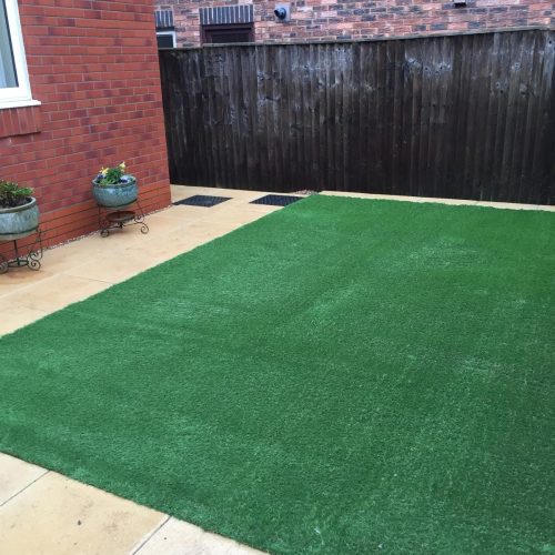 A picture of Artificial Grass installed by Wise Roots