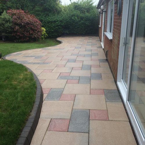 A picture of some garden paving done by Wise Roots