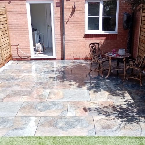 A picture of some porcelain paving done by Wise Roots